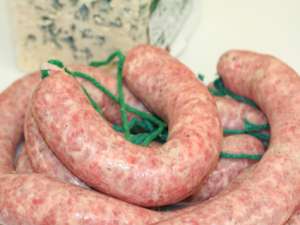 Botifarra amb Roquefort i Ceba Confitada
