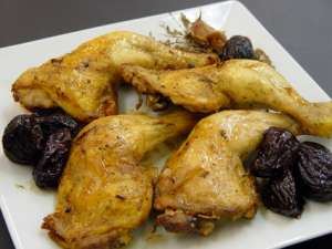 Cuixa de pollastre de pagÃ¨s amb prunes i pinyons